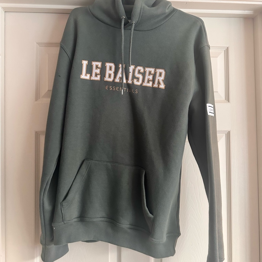 Le Baiser Essentials Green Hoodie